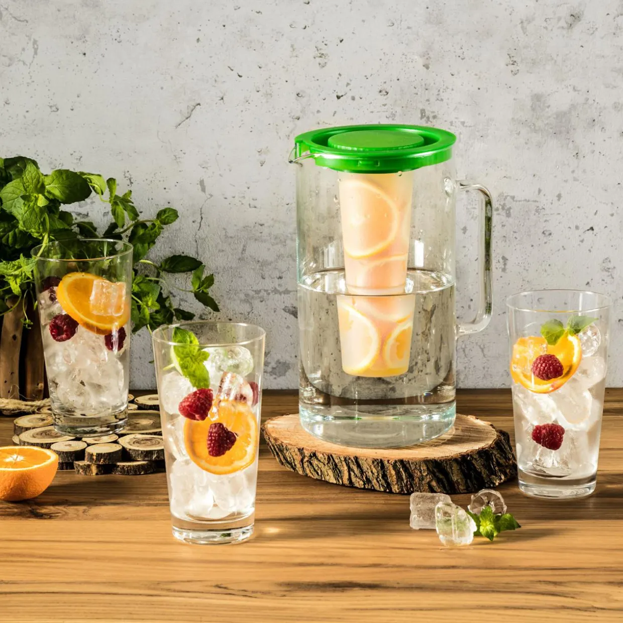Dzbanek SIMAX z wkładem na lód i do zaparzania 2,5 l