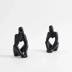 Figurka dekoracyjna czarna MYŚLĄCY CZŁOWIEK 19 cm