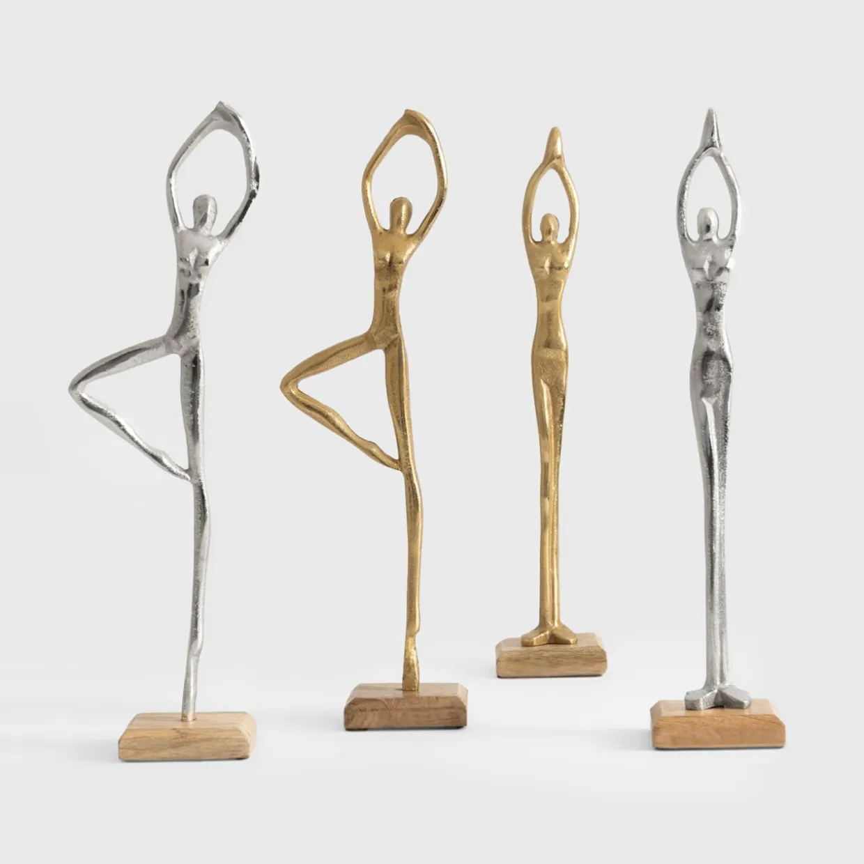 Figurka dekoracyjna srebrna JOGA MIX 35 cm