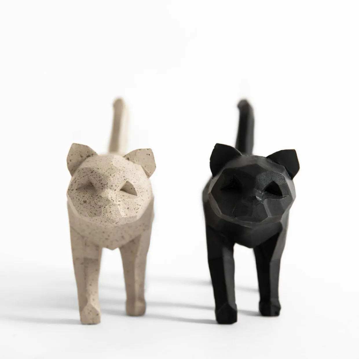 Figurka KOT geometryczny MIX 15 cm