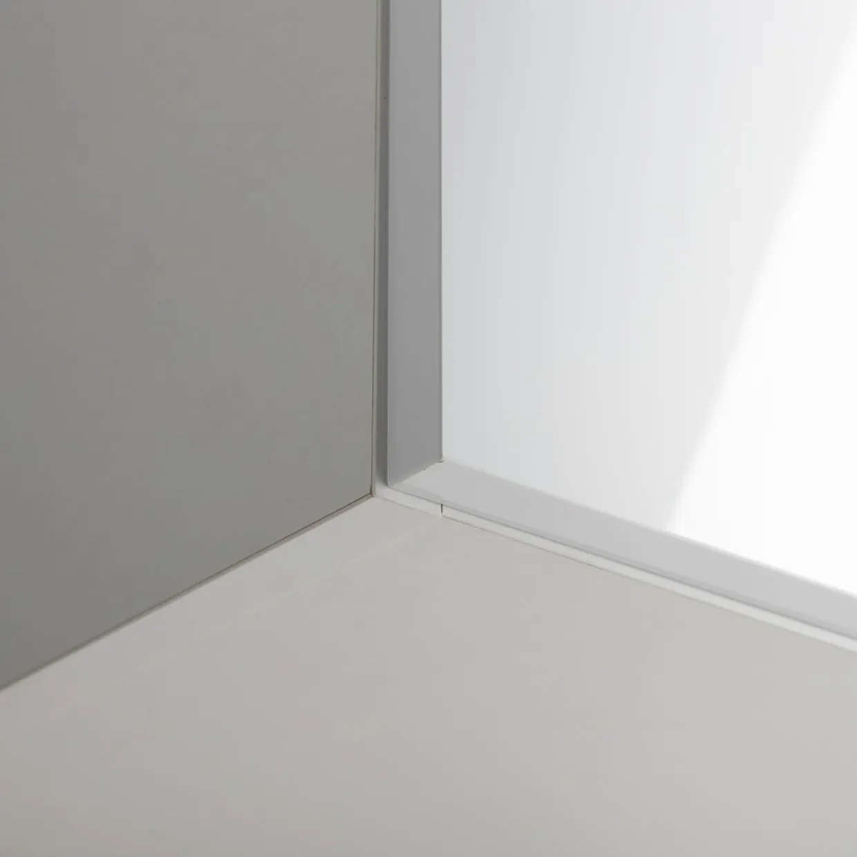 Front drzwi SOLA 60x57,3 biały polarny połysk