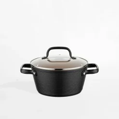 Garnek aluminiowy z pokrywką CARINA BLACK 2,2 l