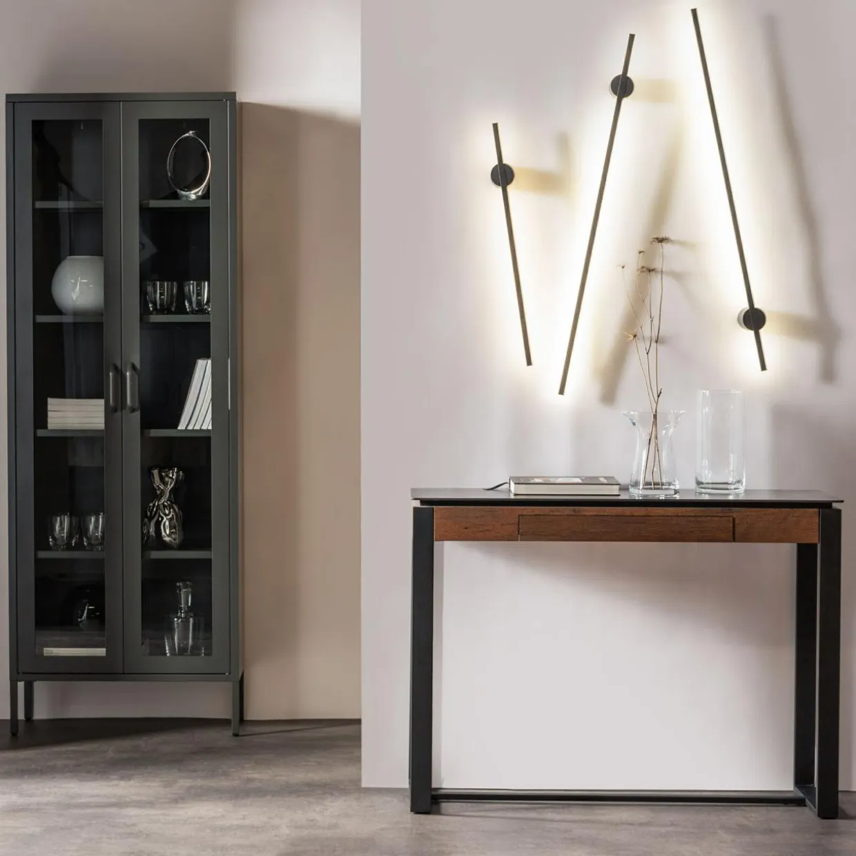 Kinkiet LED 8W czarny TROY 60 cm