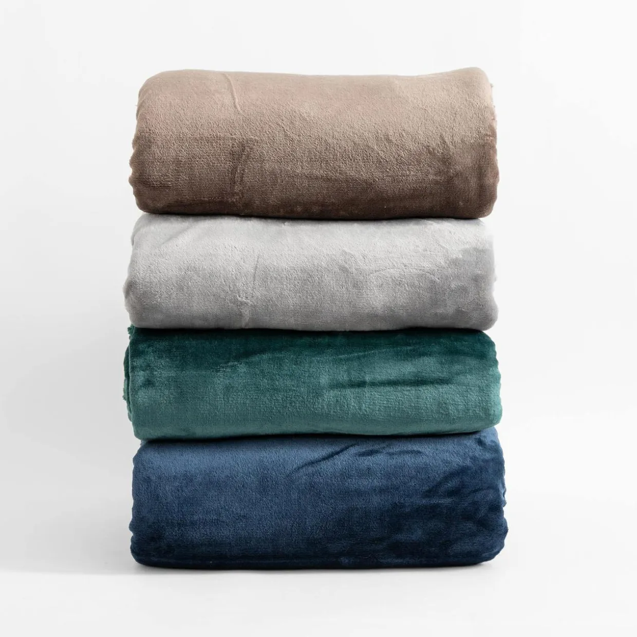 Koc sherpa ciemnoniebieski CASMIR 130x160 cm