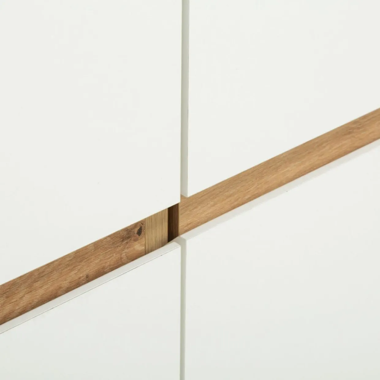 Komoda z szufladami FOGGIA 153,4 cm