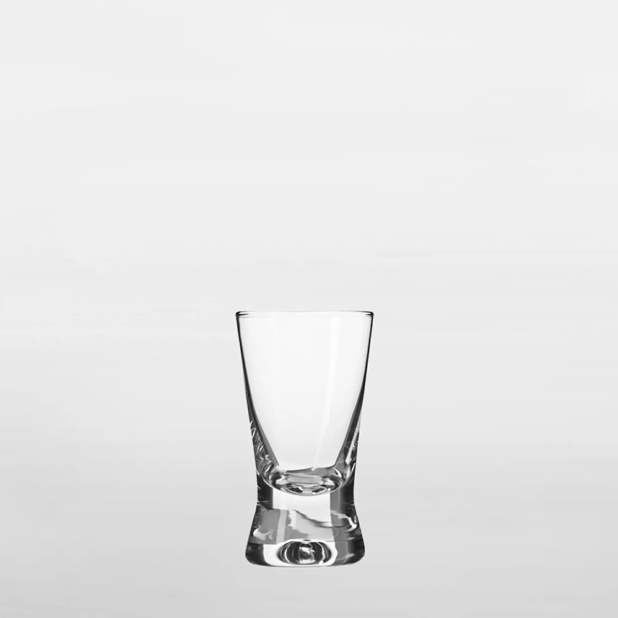 Komplet 6 kieliszków do wódki BASIC 25 ml