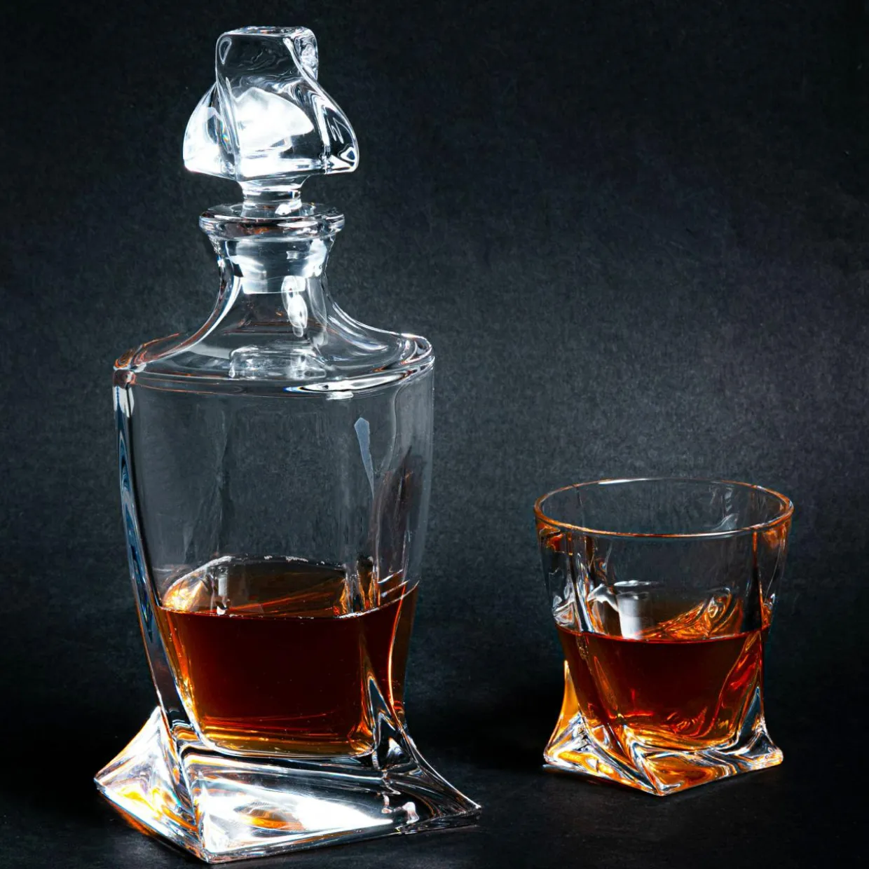 Komplet QUADRO do whisky, 7 części