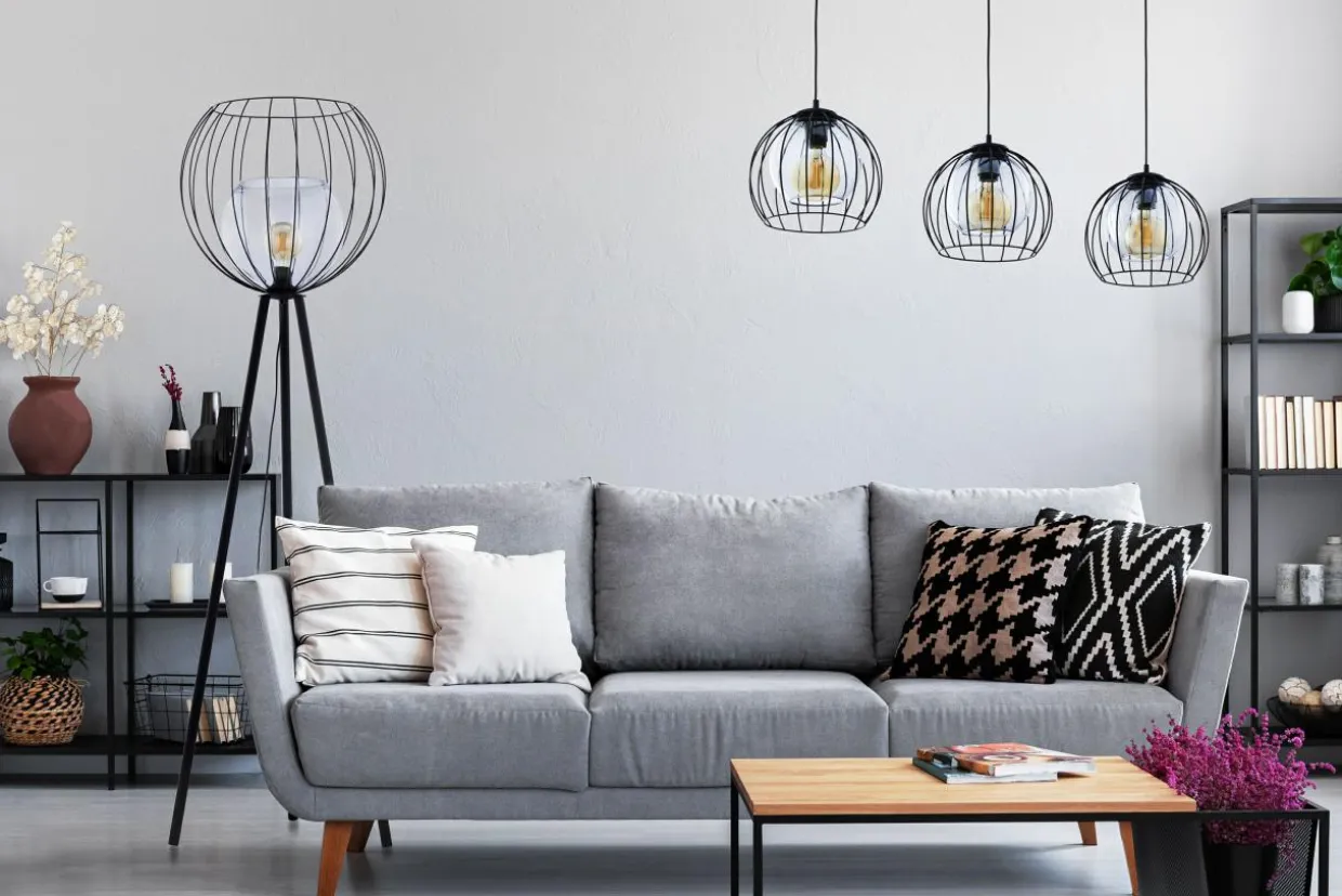 Lampa podłogowa na trójnogu czarna UNIVERSO