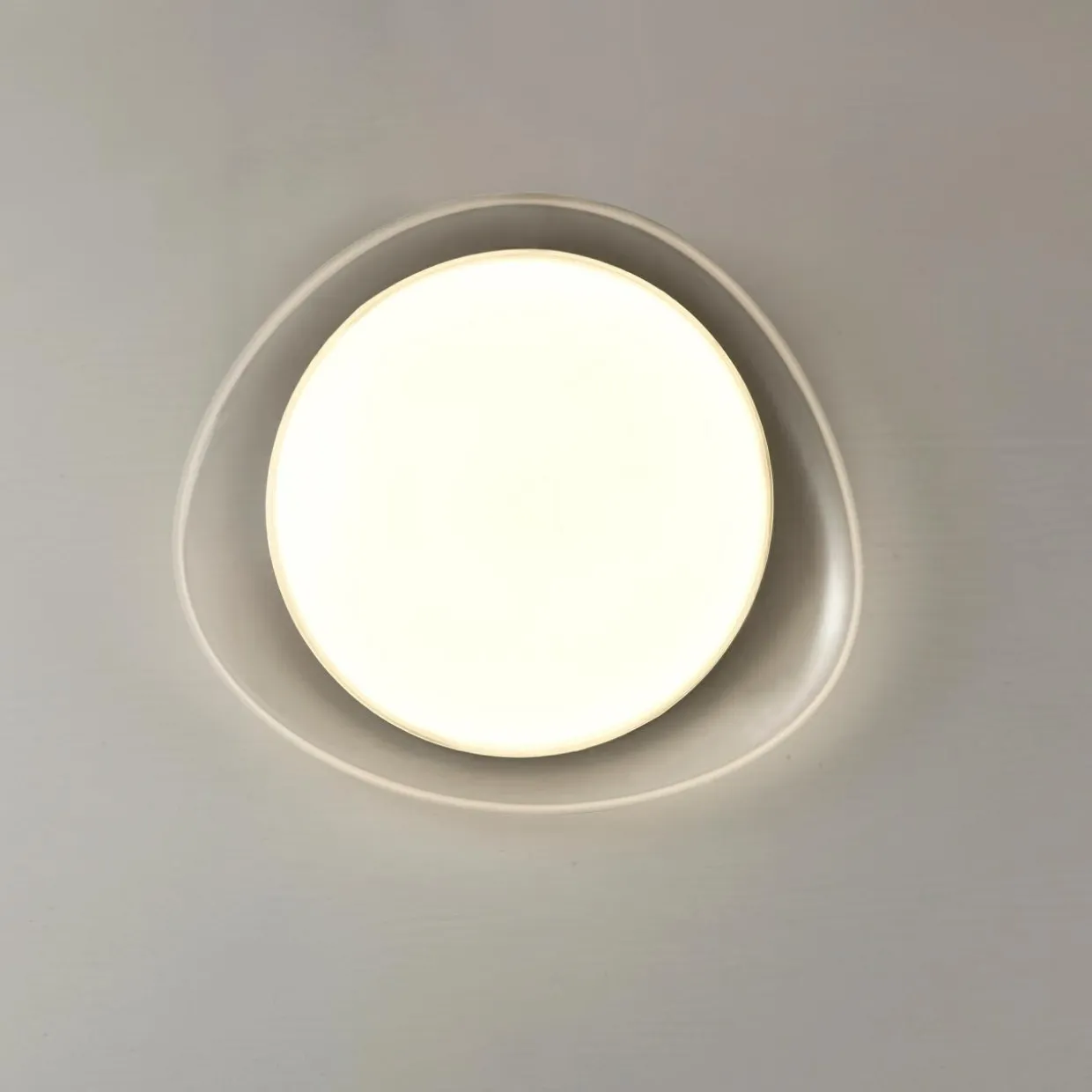 Lampa sufitowa LED AURA 47,7 cm