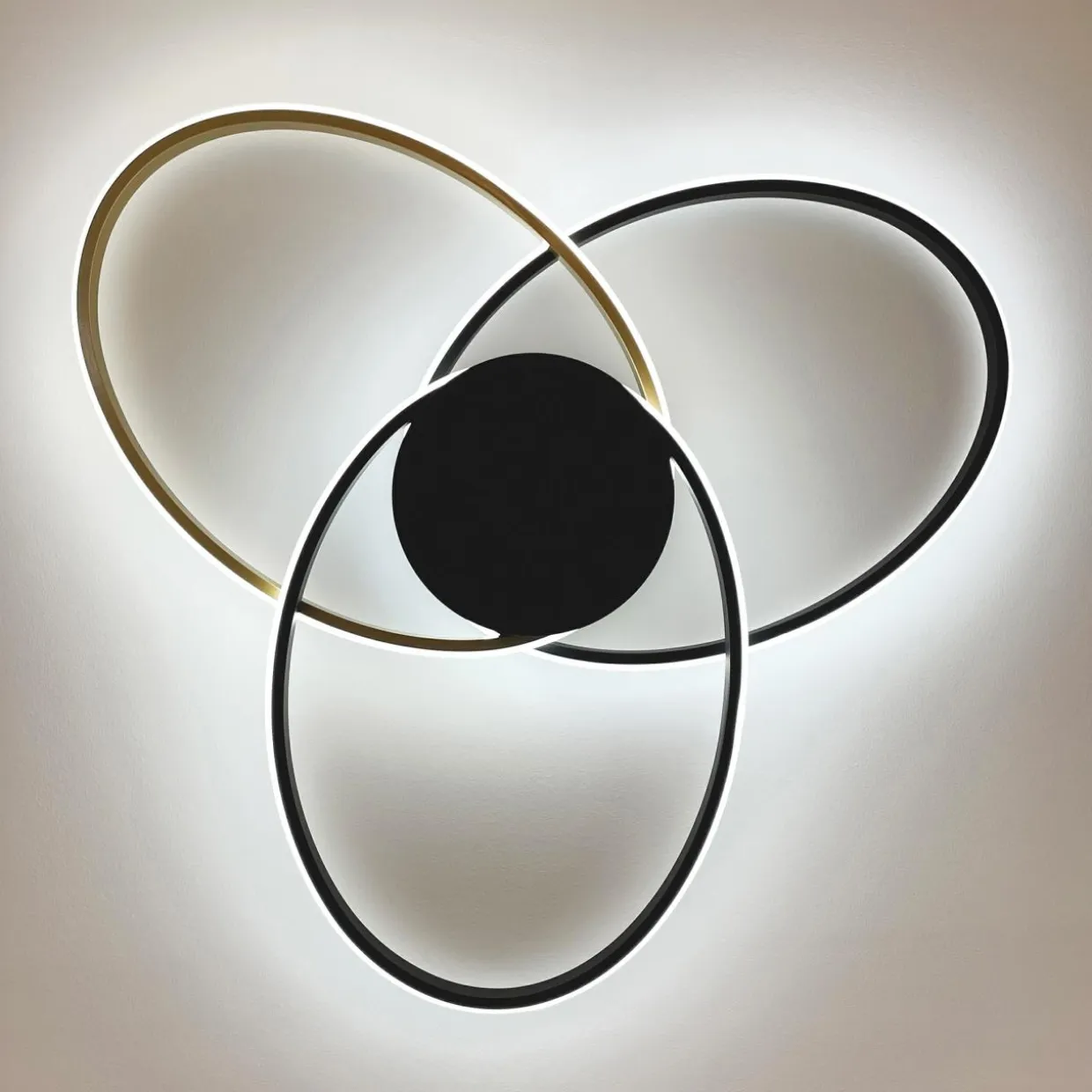 Lampa sufitowa LED BOLD czarno-złota