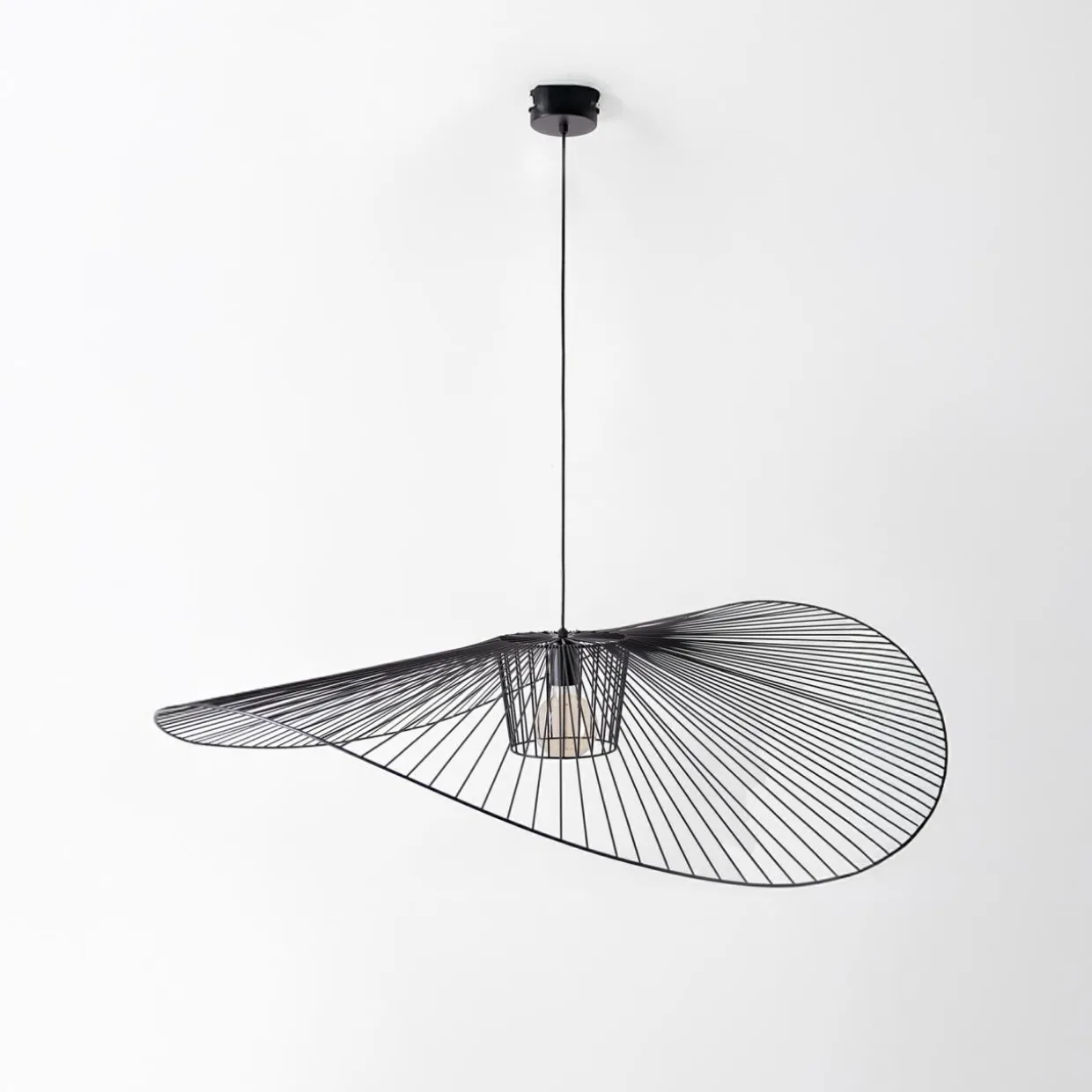 Lampa wisząca czarna KAPELUSZ
