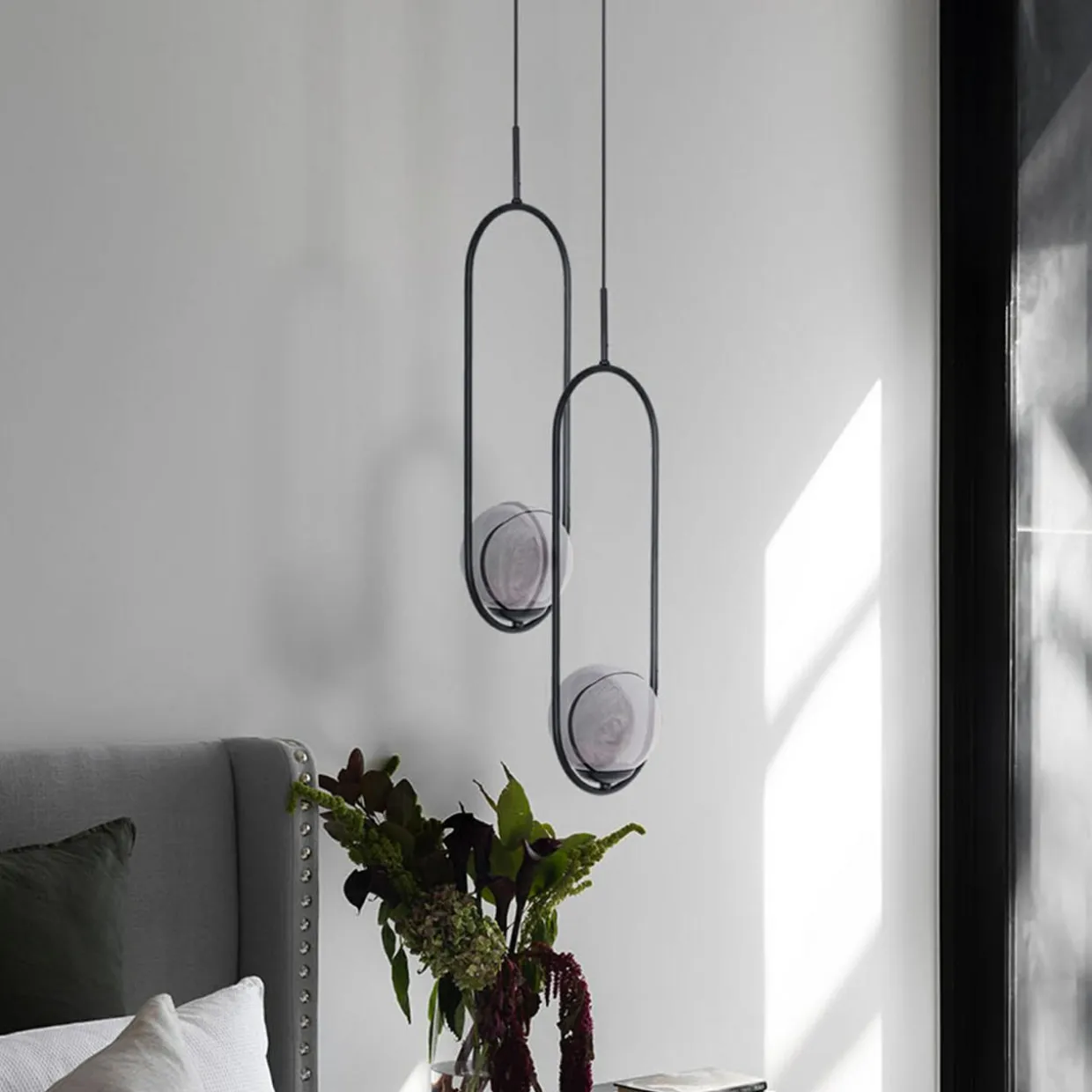 Lampa wisząca kula czarna DAVOS
