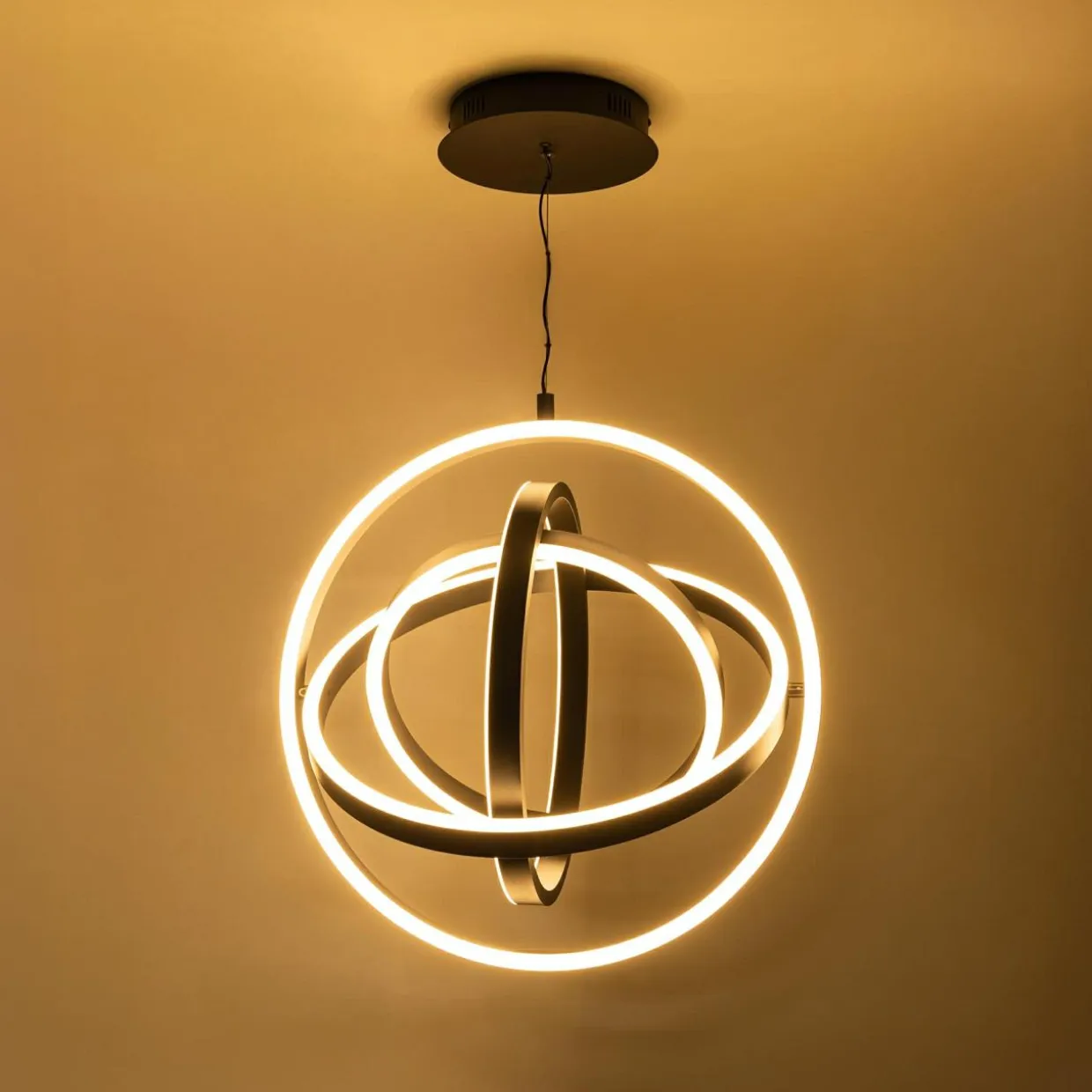 Lampa wisząca LED czarna TESS