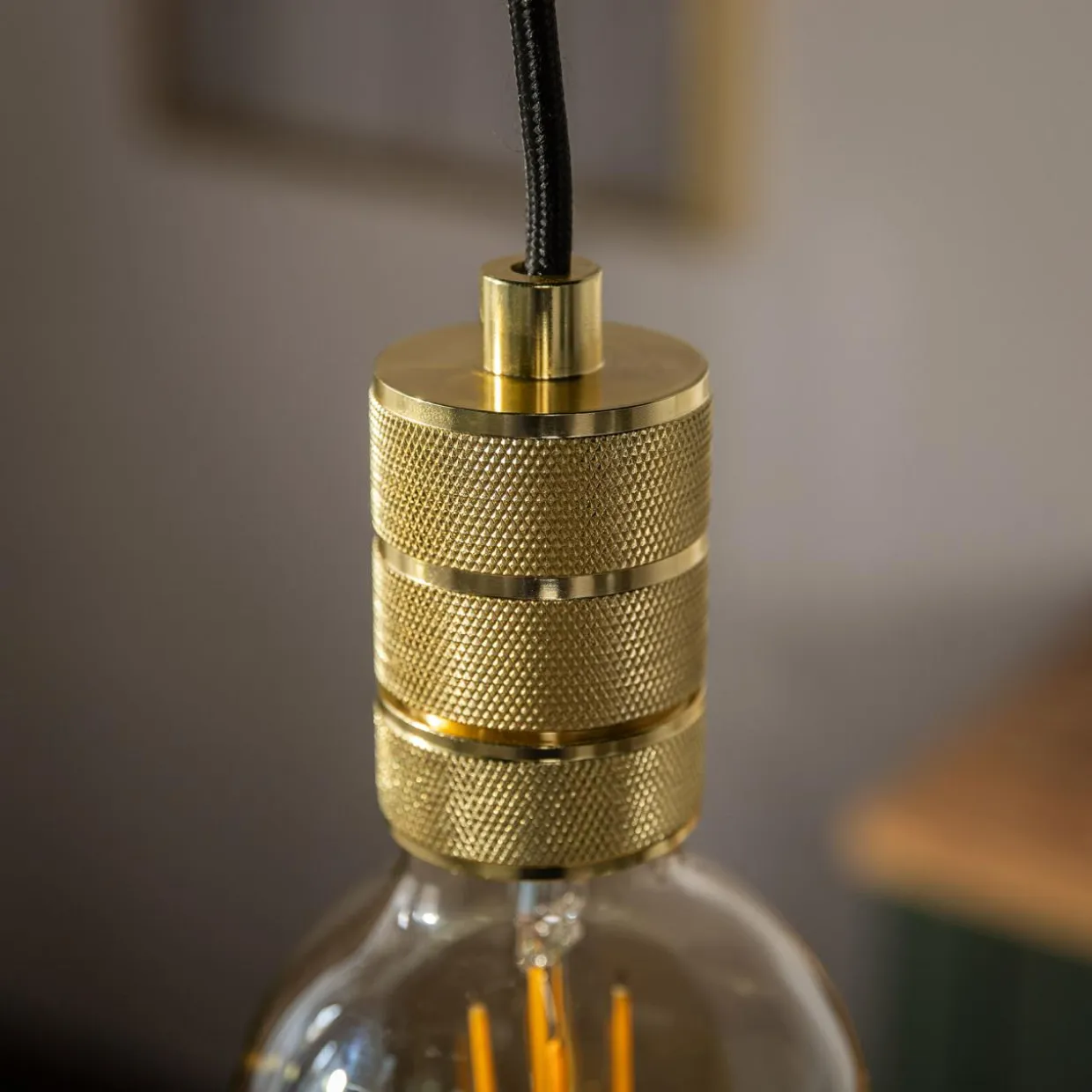 Lampa wisząca złota SZ61101 200 cm