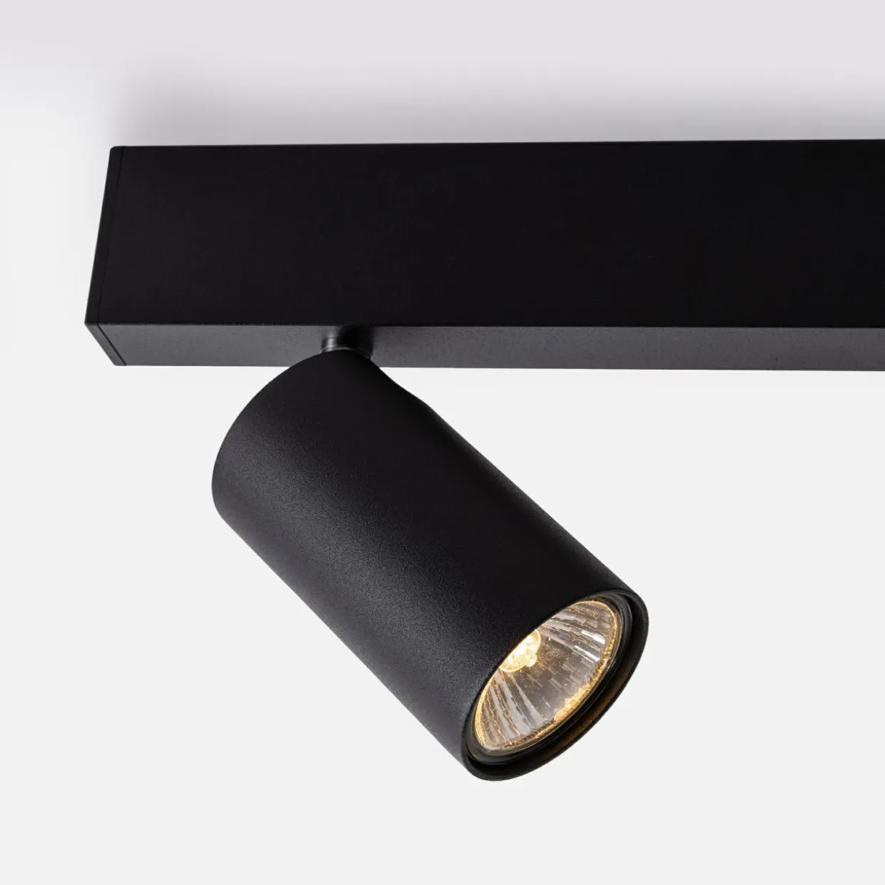 Listwa LED 3-punktowa czarna MANNARI