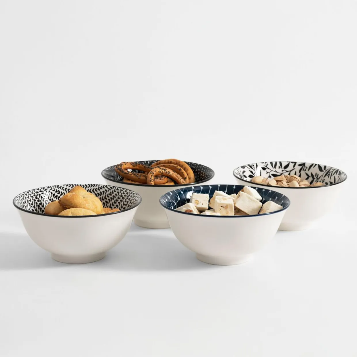 Miska porcelanowa biało-czarna LAUREL 650 ml