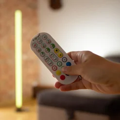 Muzyczna lampa podłogowa LED RGB czarna TUYA z pilotem