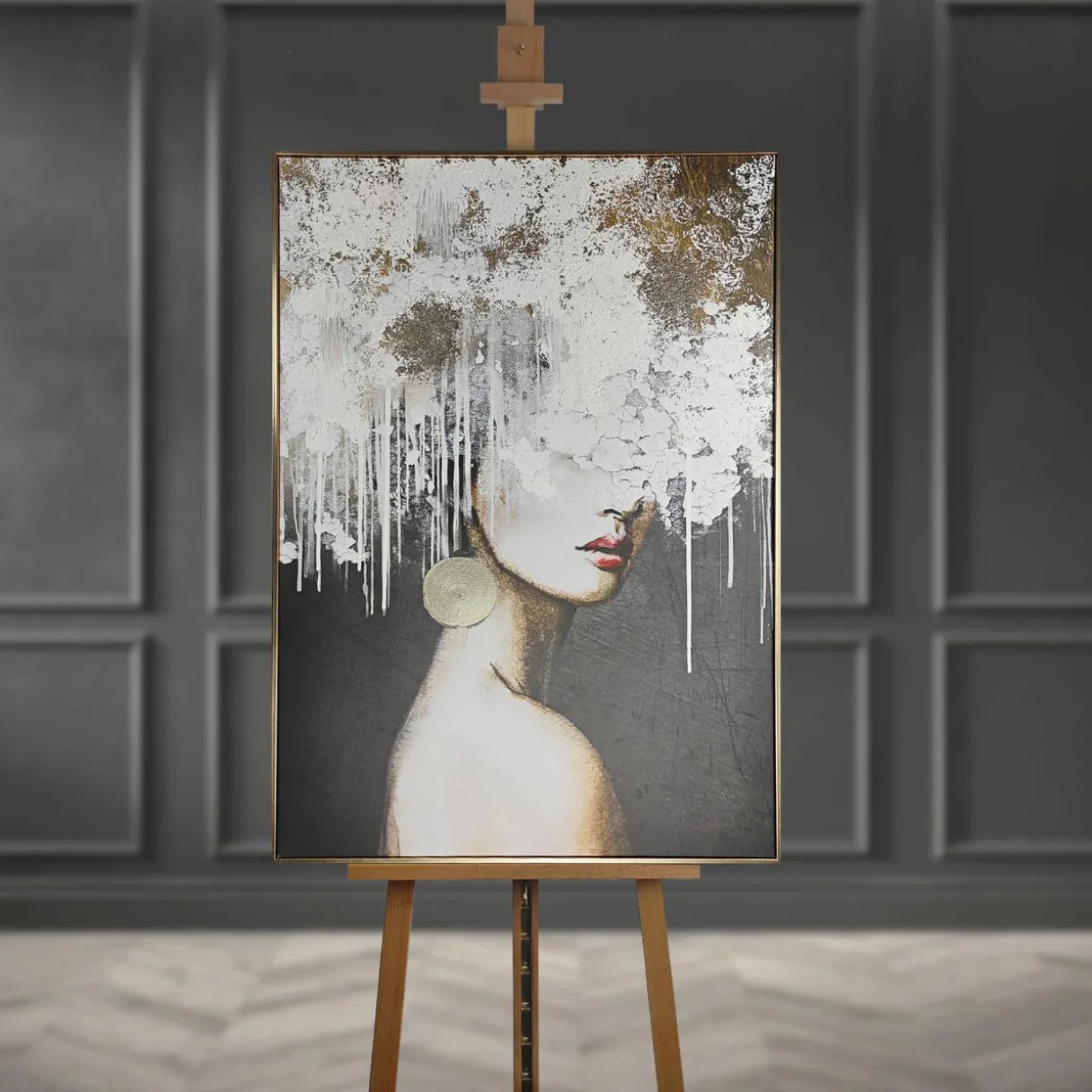 Obraz kobiety w złotej ramie CANVAS MARY 70x100 cm
