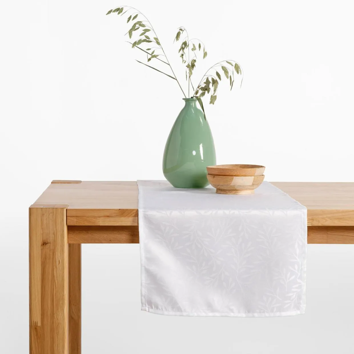 Obrus żakardowy w listki biały ACACIA 40x120 cm