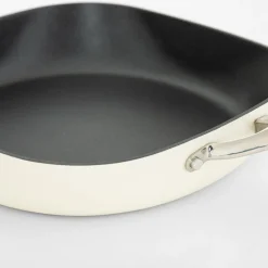 Patelnia na indukcję biała QUADRATO 26 cm
