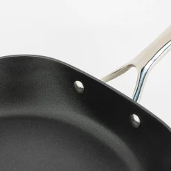 Patelnia na indukcję biała QUADRATO 26 cm