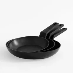 Patelnia na indukcję czarna OLIO 20 cm