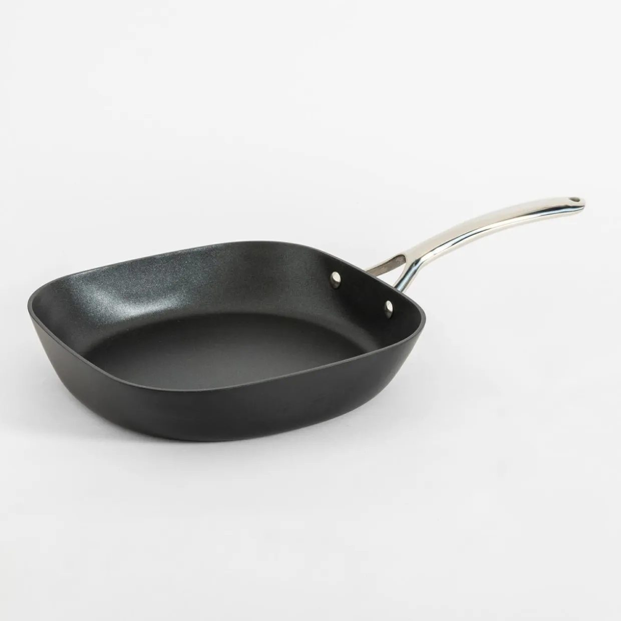 Patelnia na indukcję czarna QUADRATO 26 cm
