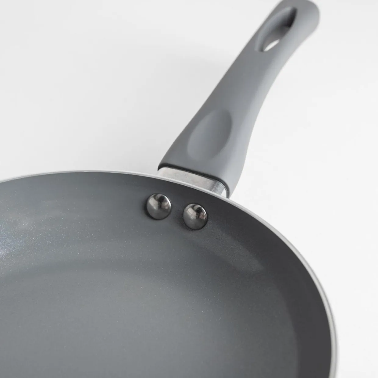 Patelnia na indukcję i gaz szara MURA 20 cm