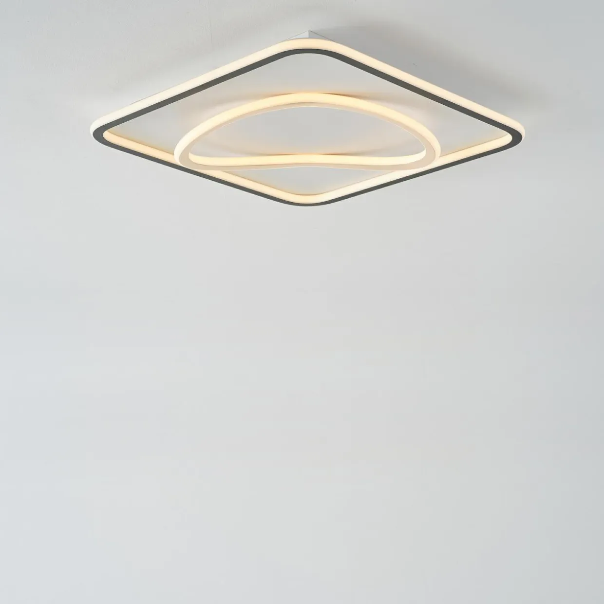 Plafon LED kwadratowy czarno-złoty LENS 50x50 cm