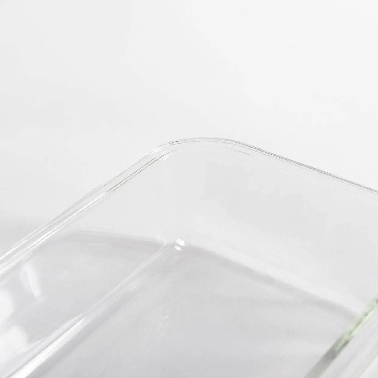 Pojemnik na żywność z pokrywką 1400 ml