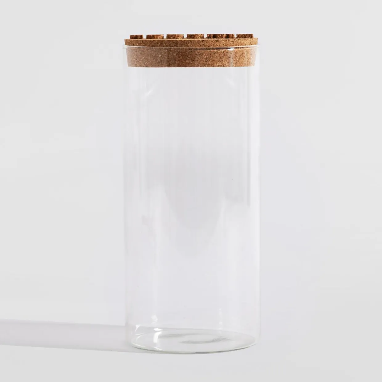 Pojemnik szklany z korkową pokrywką 1,5L
