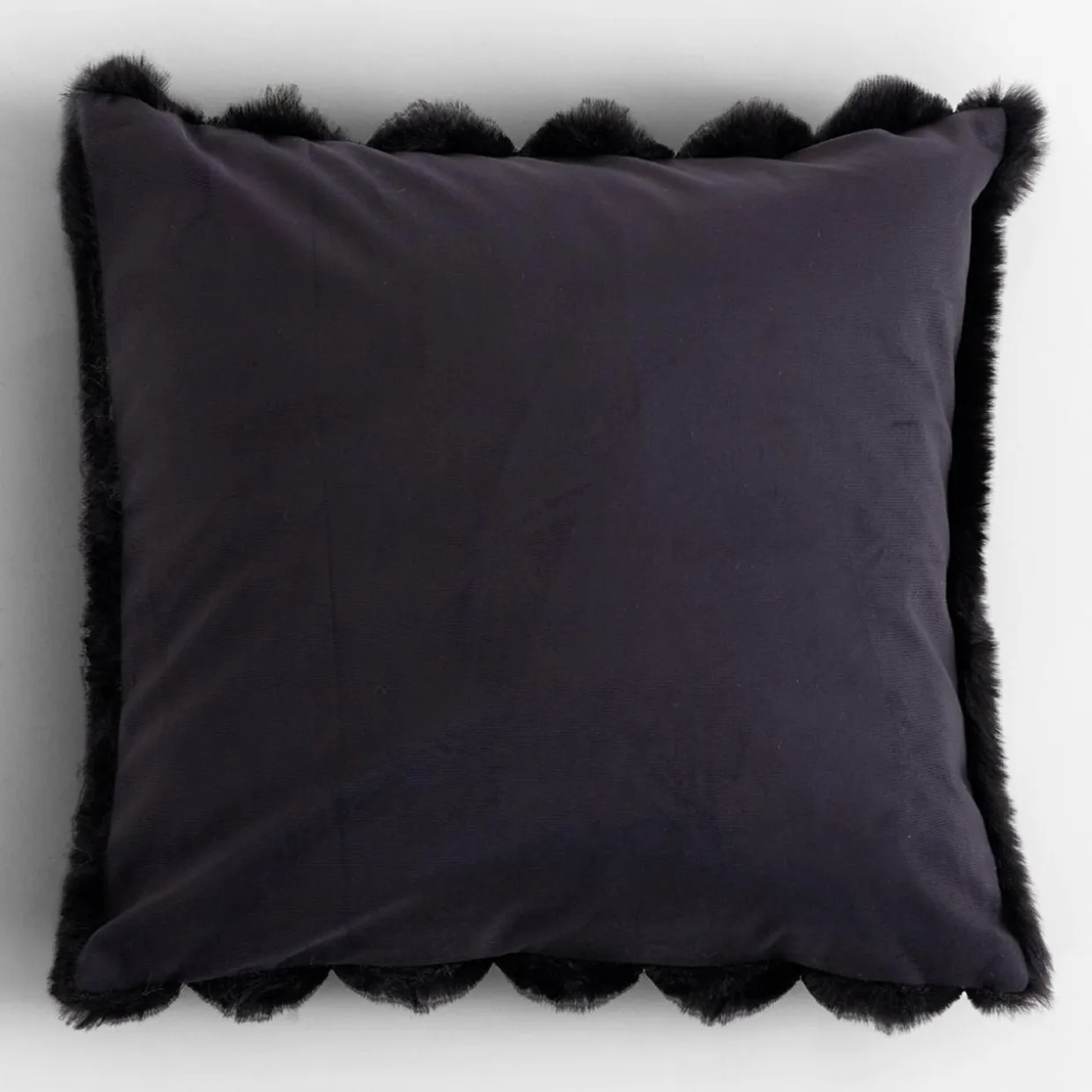 Poszewka czarna ELLE 45x45 cm