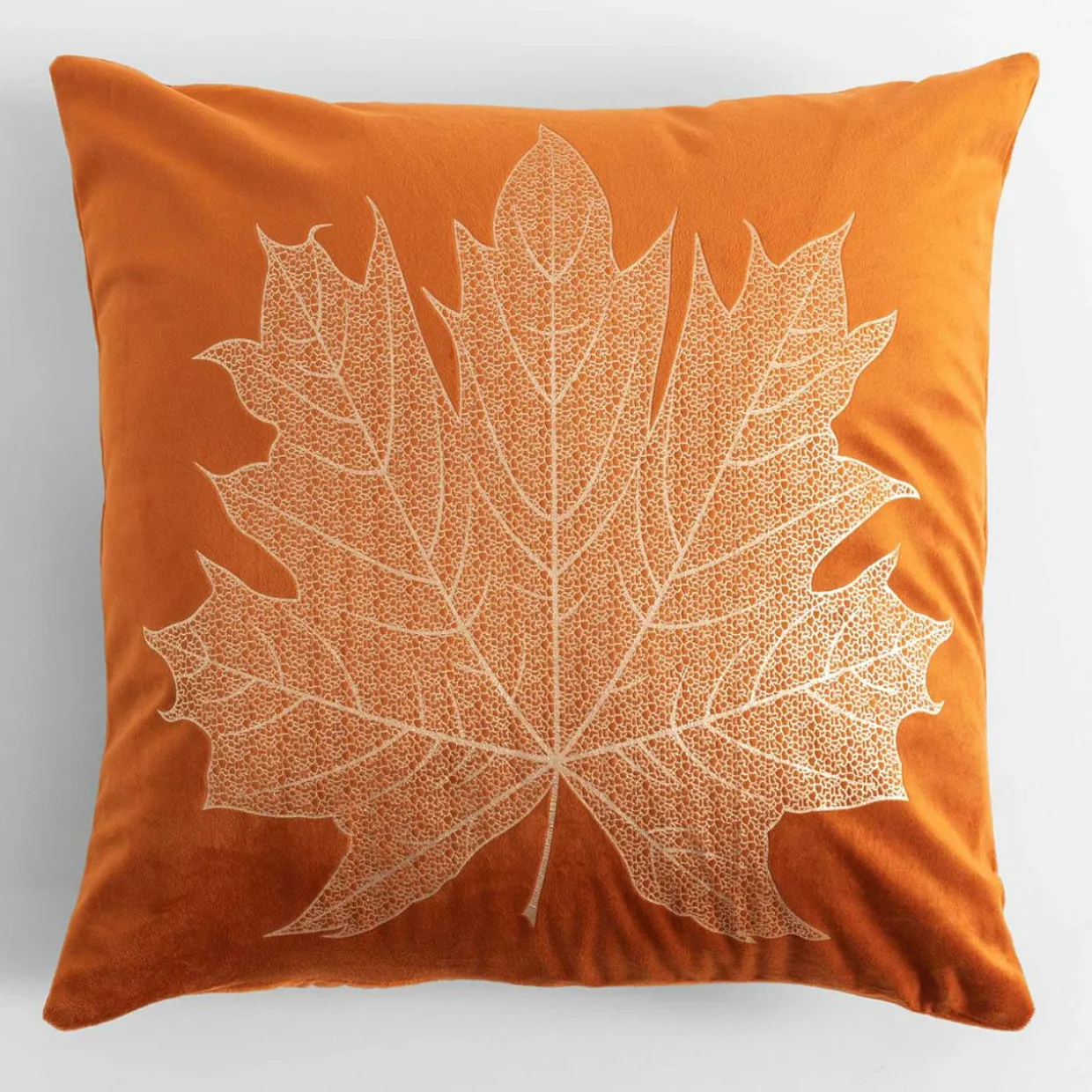 Poszewka dekoracyjna w złoty liść pomarańczowa MAPLE 45x45 cm