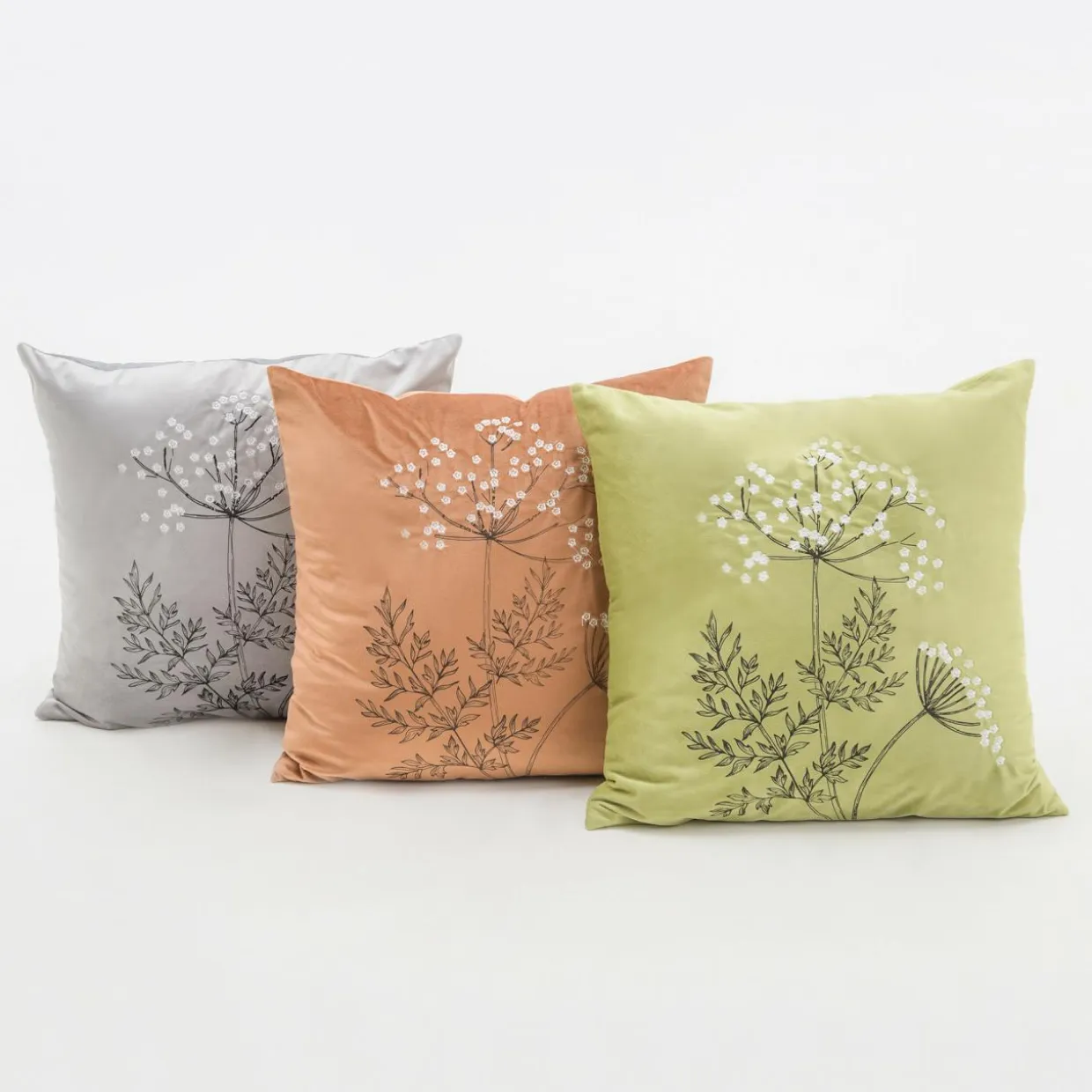 Poszewka welurowa z haftem zielona ANISE 45x45 cm
