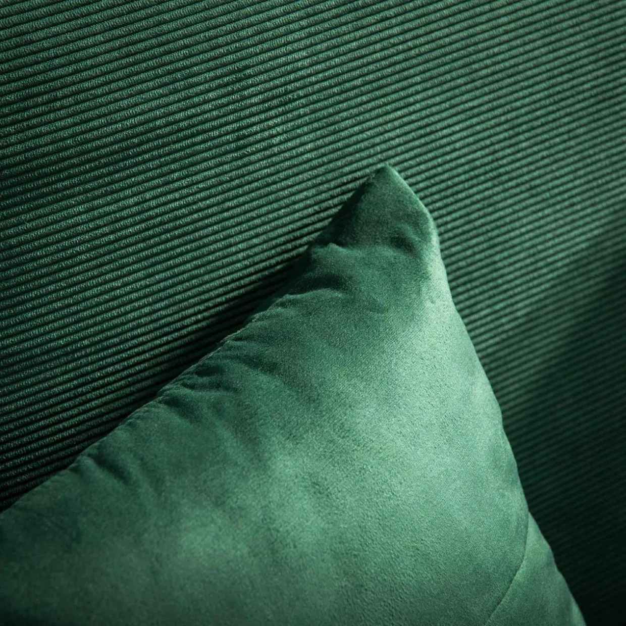 Sofa amerykanka butelkowa zieleń MIKA