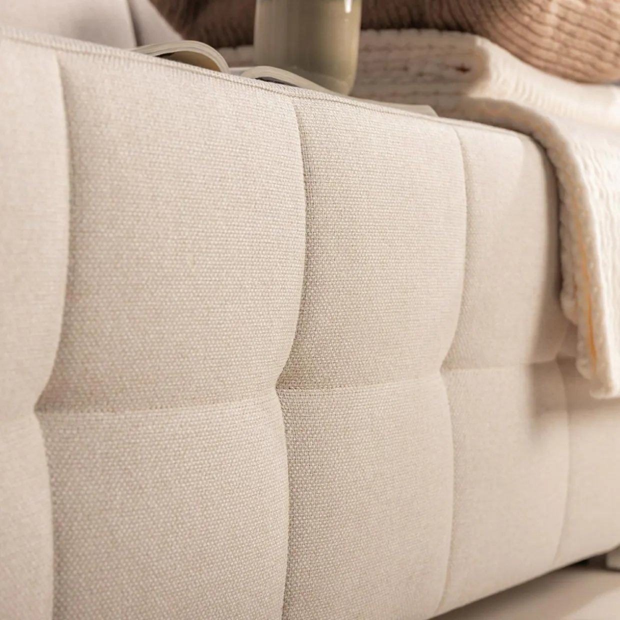 Sofa rozkładana beżowa LILI
