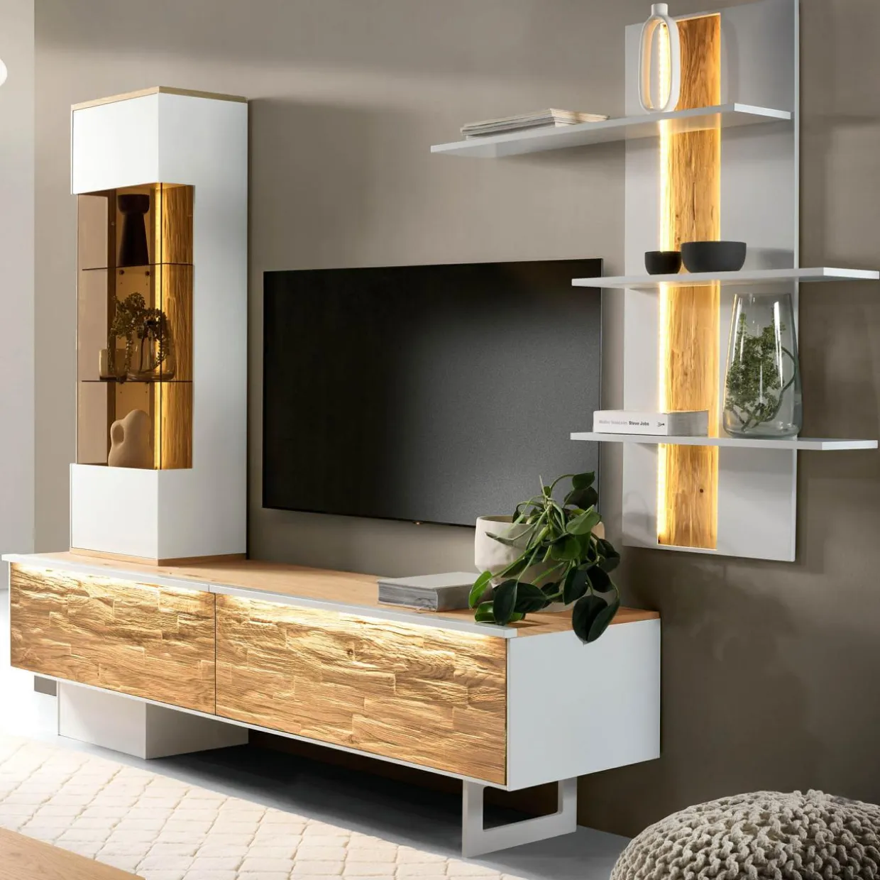 Szafka RTV z oświetleniem BREMEN 247 cm