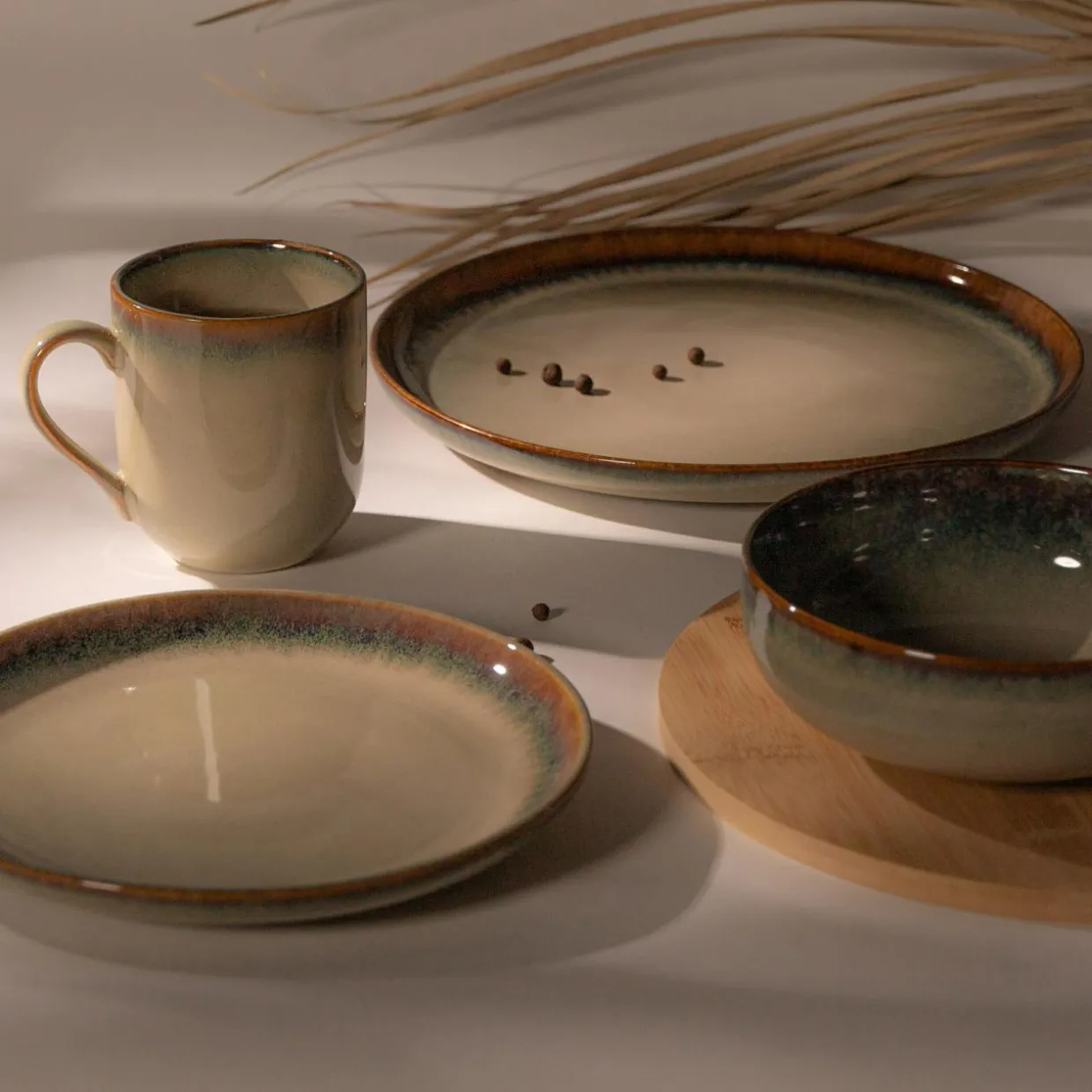 Talerz obiadowy ceramiczny AURORA 27 cm