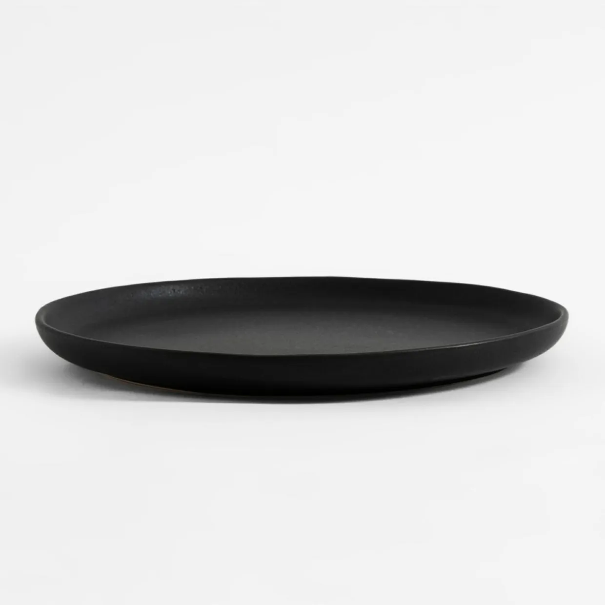 Talerz obiadowy czarny NOKTO 26,4 cm