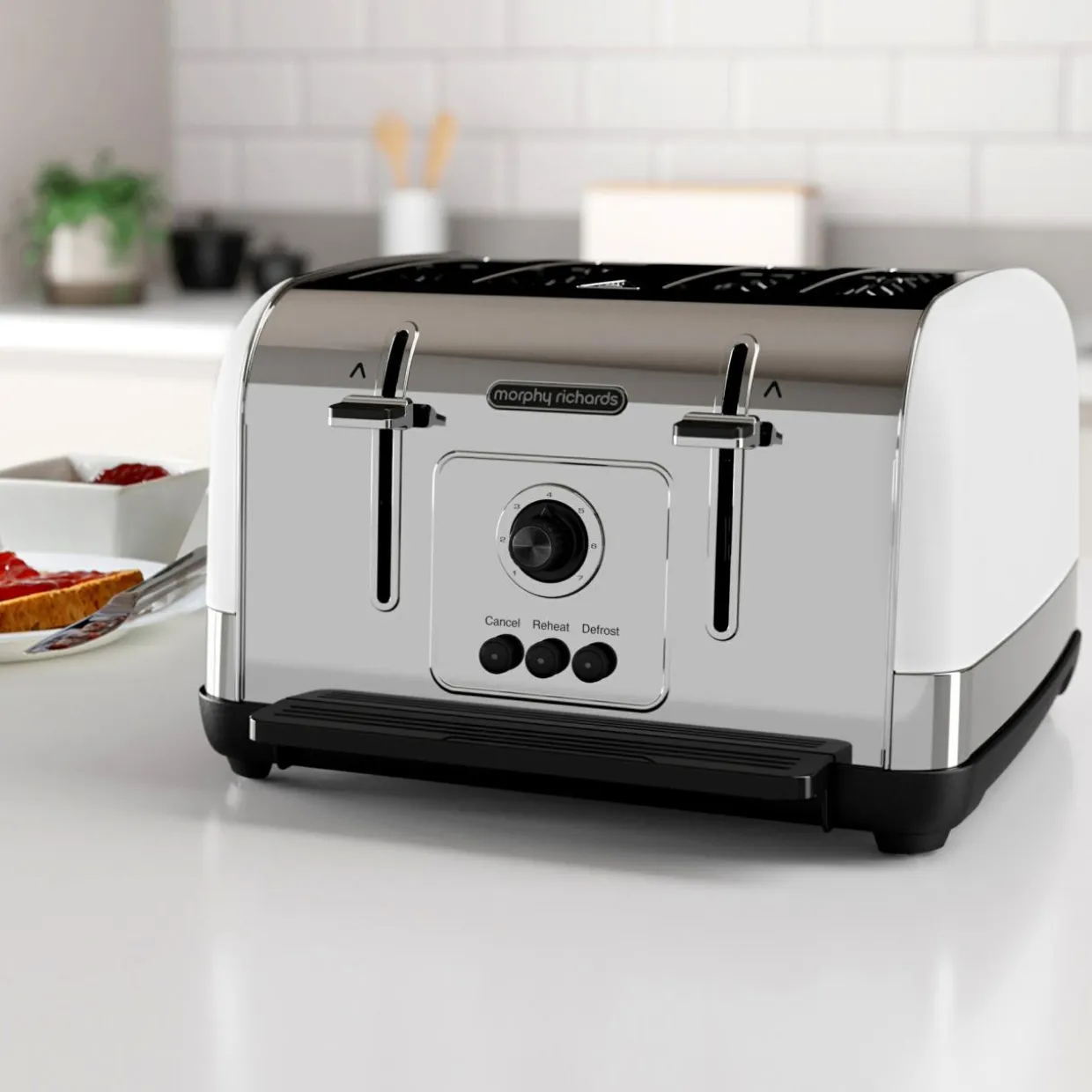 Toster na 4 kromki MORPHY RICHARDS biały VENTURE