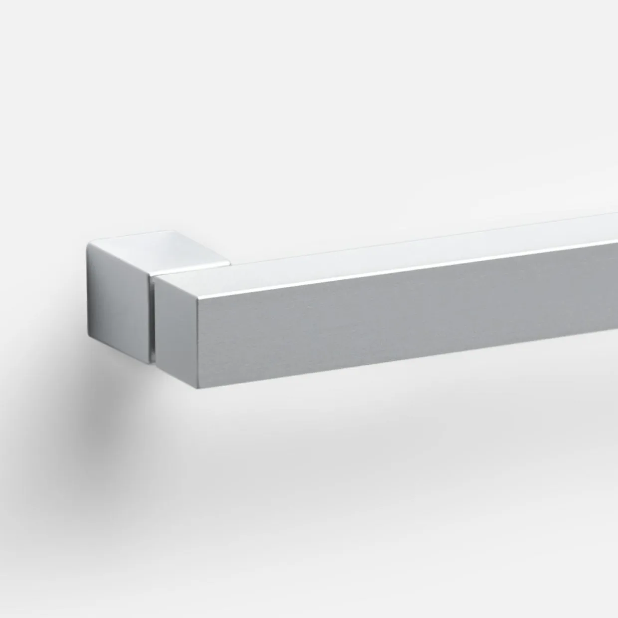 Uchwyt PORTO ARE07 33,5 cm chrom satynowy