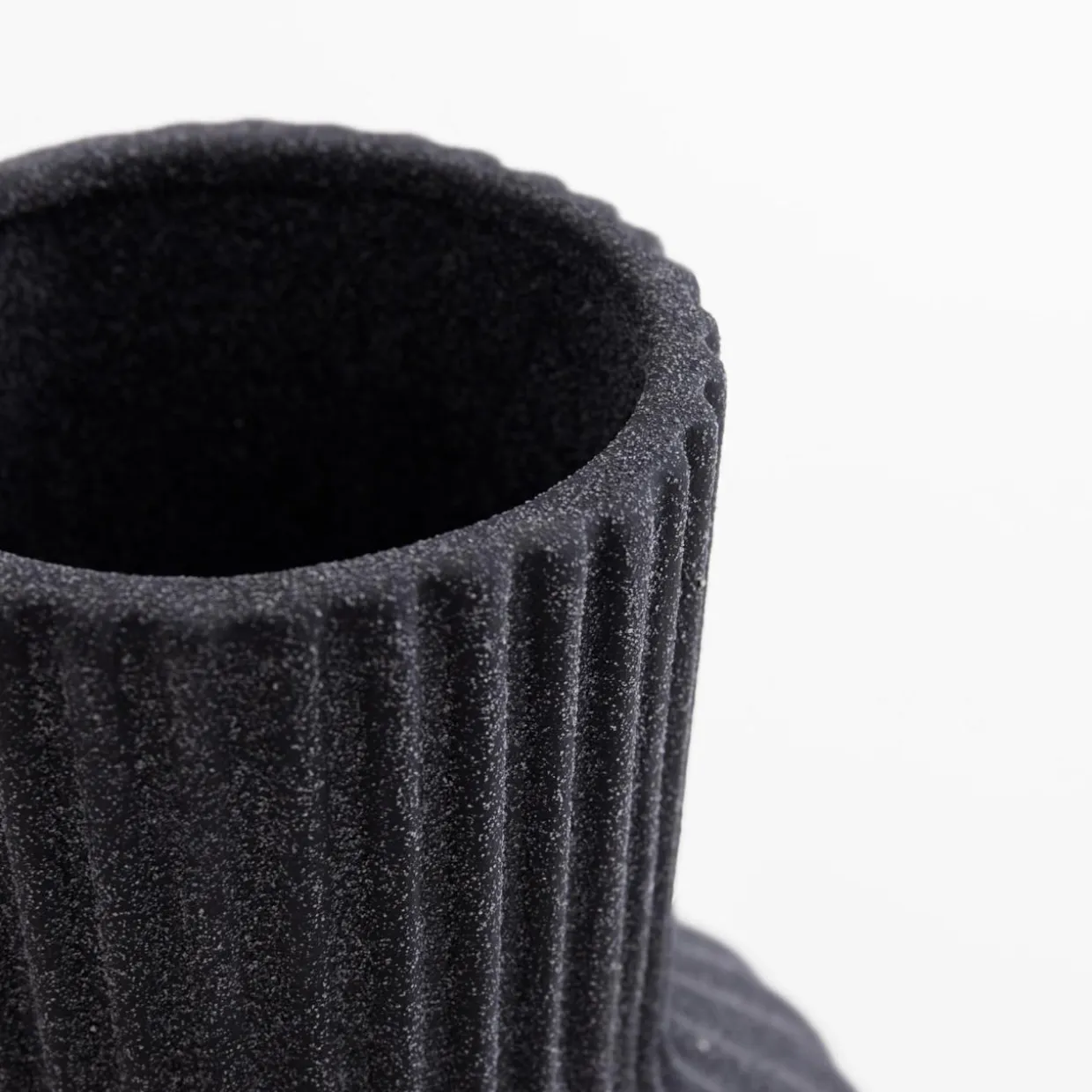 Wazon ceramiczny czarny 19,8 cm