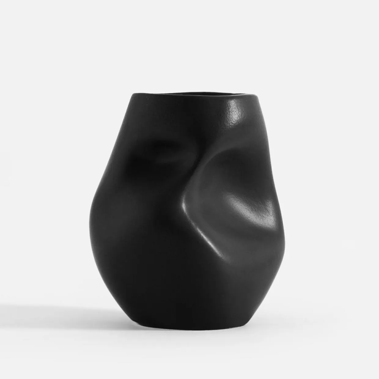 Wazon nowoczesny czarny 15 cm
