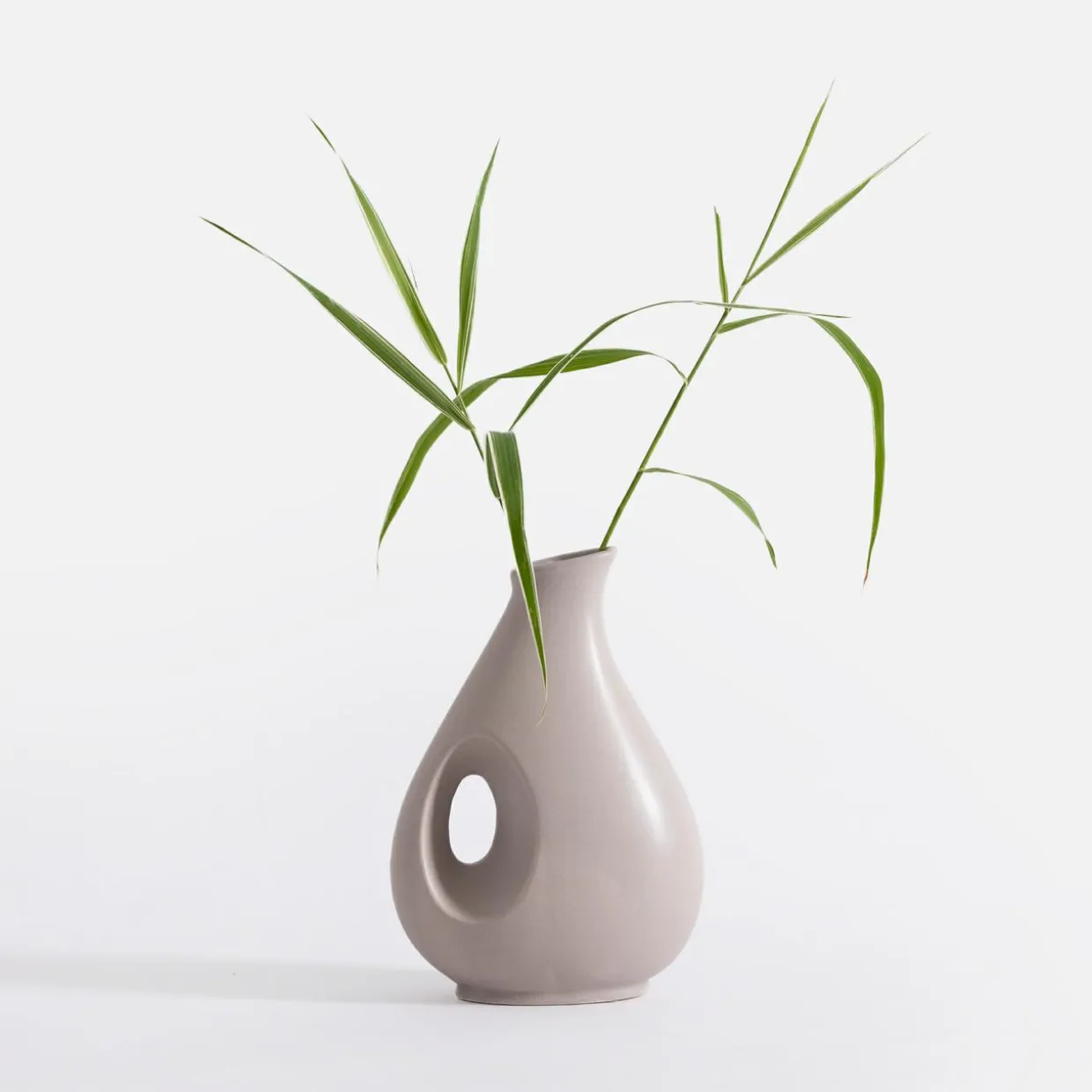 Wazon nowoczesny szary 20 cm