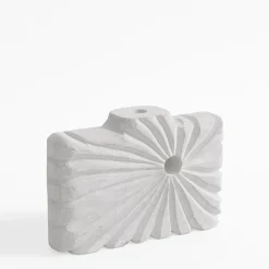 Wazon żłobiony biały 18 cm