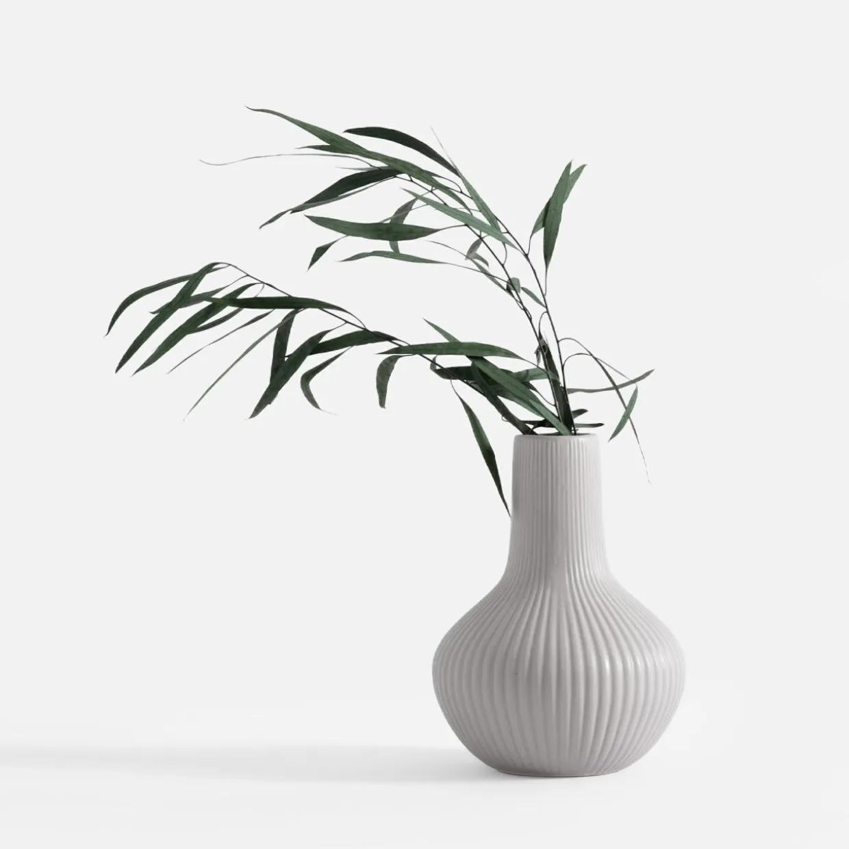 Wazon ryflowany szary 20 cm