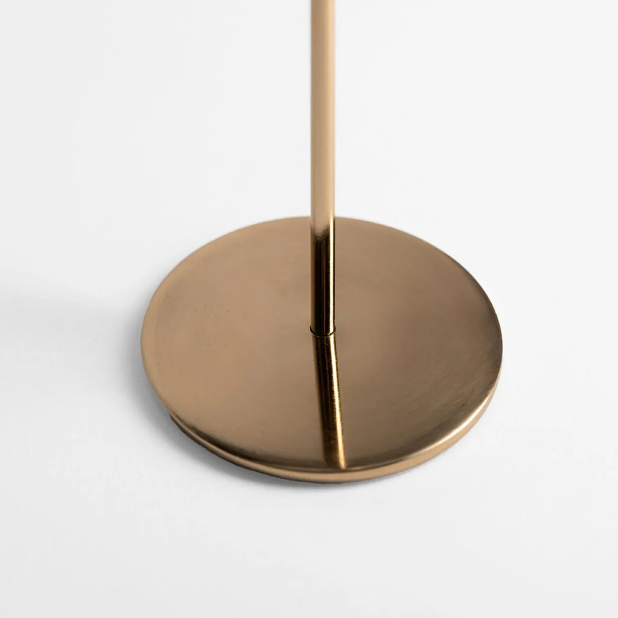 Świecznik na pojedynczą świeczkę złoty 22 cm