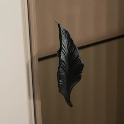 Witryna z oświetleniem MADERA prawa